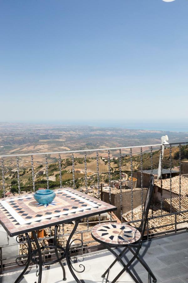 Casa Arco Antico Villa Caltabellotta ภายนอก รูปภาพ